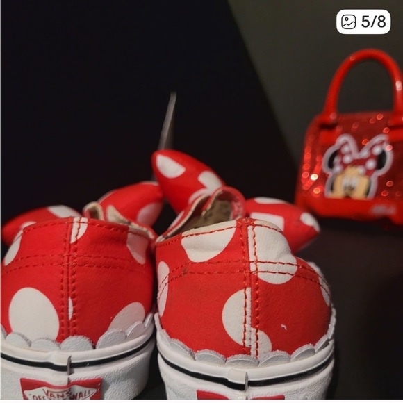 Disney Duo: Purse + Vans Minnie Mouse Sneakers size 3.5 Youth or Woman’s 5.5 - Picture 5 of 8